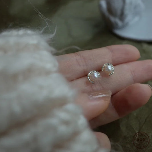 Vintage Pearl Stud Earrings