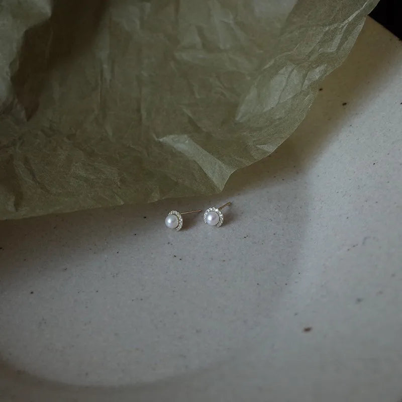 Vintage Pearl Stud Earrings